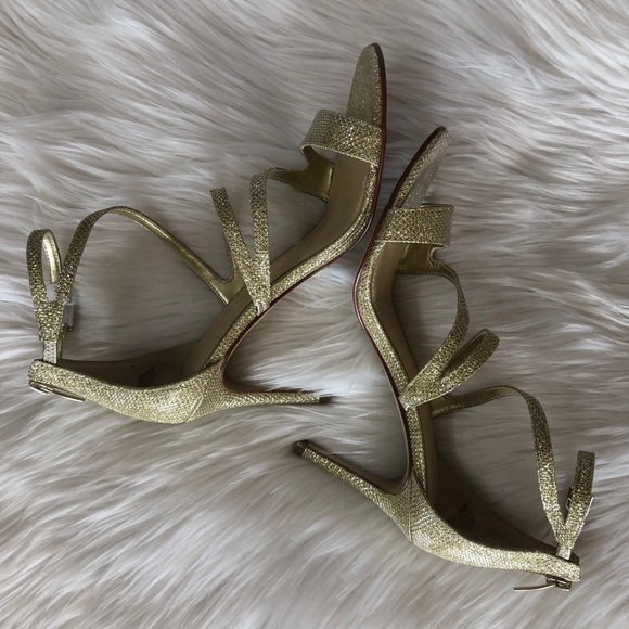 Marc Fisher Gold Strappy Blaize Sandal 6.5 Sparkle - Picture 7 of 8